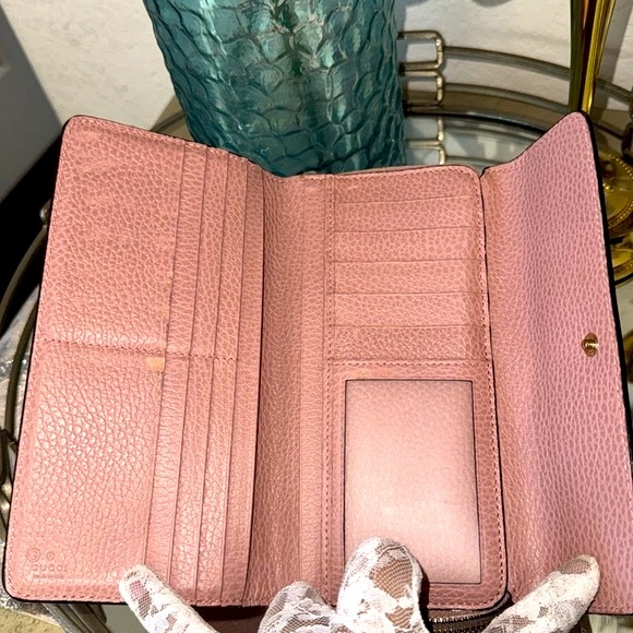 Authentic GUCCI Interlocking G Logo Leather Long Trifold Wallet - Picture 6 of 16